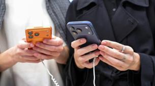 Apple, Hindistan'ın Rusya'ya iPhone Sevkiyatını Engelliyor