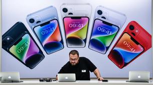 Rusya, Apple Telefon Kullananları Üzecek Yeni Karar