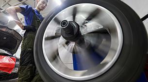 Lastikleri Değiştirme Vakti Mi? Taksiciler Mayıs'ı Bekliyor