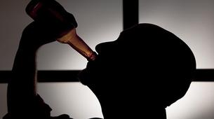 Rusların alkol tüketimi son 12 yılda yüzde 40 azaldı