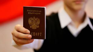 Rusya'da bazı çifte vatandaş olanlar devlet memuru olabilecek