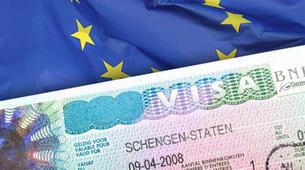 Yasak söylentisi yetti, Schengen vize başvuruları patladı!