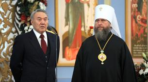 Nazarbayev: Rusya ve Belarus'la sınırları kaldırıyoruz