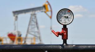 ABD'den Tankerlerdeki Rus Petrolüne 30 Günlük Satış İzni