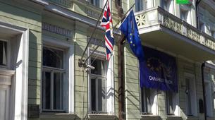 ABD’nin ardından İngiltere, Ukrayna'daki elçilik personelinin tahliyesine başladı