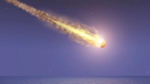 Alev topuna dönen meteor böyle görüntülendi