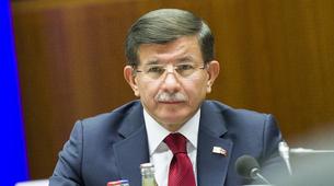 Sırp basını: Davutoğlu Rusya meselesinde Sırbistan'ın aracı olmasını istedi