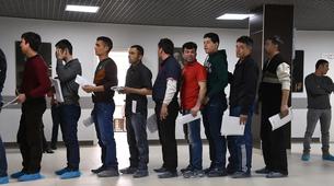 Göçmen Çalıştırma Düzenlemesi: İş Sözleşmesi Fesih Koşulları Genişletildi