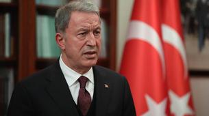 Hulusi Akar: Vatandaşların tahliyesi önümüzdeki saatlerde gerçekleşebilir