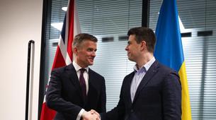 ''İngiliz Füzesiyle Düzenlenen Saldırılar 'Barış Görüşmelerini Sabotaj' Girişimi''