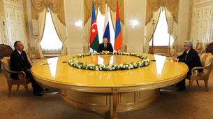 Putin, Aliyev ve Sarkisyan’dan zorlu zirve