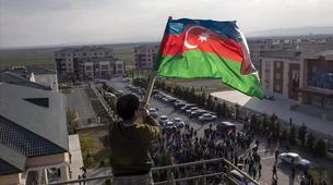Karabağ'dan Sürülen Azeriler Yurtlarına Dönüyor
