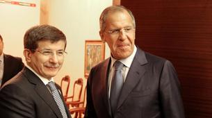 Davutoğlu, Lavrov'la Suriye krizini görüştü