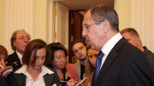 Lavrov: Türkiye ve Suriye arasında “sıcak hat” yanlış anlamaları önler