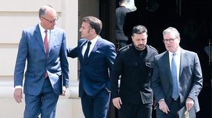 Macron'dan Çağrı: "AB, Rusya ile Diyaloga Dönmeli"
