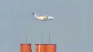 Moskova’da askeri uçak düştü, mürettebat öldü - Video