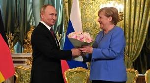 Moskova’da Merkel Putin görüşmesi: Putin: "Görüşme yapıcı geçti”