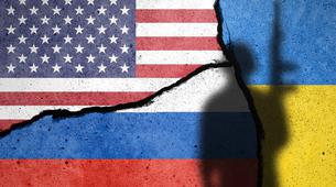 NYT: ABD'nin Rus Petrol Yaptırımları Gevşetmesi 'Dönüm Noktası'