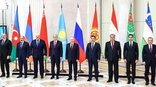 Putin, BDT ülke liderleriyle St.Petersburg’da buluştu