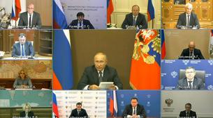 Putin:Rehavete kapılmayın, koronavirüsle mücadele henüz bitmedi