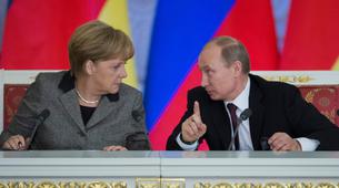 Putin'den Merkel'e kartel suçlaması