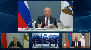 Putin'den Avrasya Ekonomik Forumun’da Batı'ya sert mesajlar