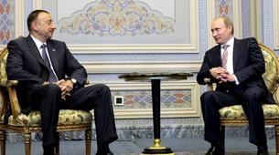 Putin’den deniz filosu ile Azerbaycan’a sürpriz ziyaret