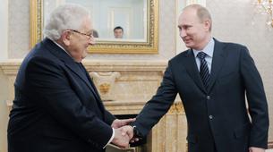 Kissinger: Putin bir vatansever