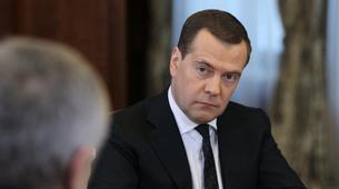 Medvedev: Kıbrıs’ın doğalgaz yataklarında Türkiye problemi var