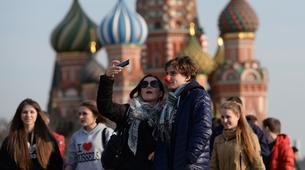 Rusya halkının yarısı uluslar arası izolasyon uygulandığını düşünüyor
