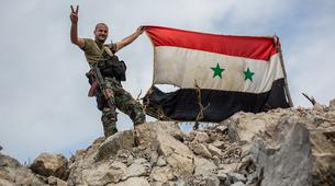 Rusya: Uzmanlarımız hukuka uygun olarak Suriye ordusunu eğitiyor