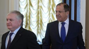 Lavrov: Yukarı Karabağ’da sıcak çatışma kimse istemez