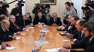 Rusya: Cenevre Suriye görüşmeleri Şubat sonuna ertelendi