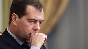 Rusya halkının yarısı Medvedev’in istifasını destekliyor