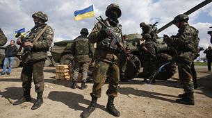Rusya ve Ukrayna Kırım çevresinde askeri varlığını artırıyor