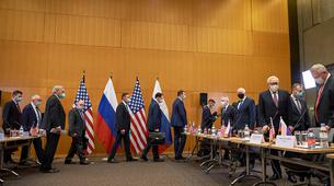 WSJ: NATO, Rusya konusunda ikiye bölündü