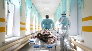 Rusya’da koronavirüs vaka sayısı ve ölümler artmaya devam ediyor