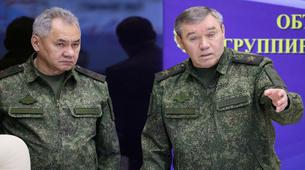 Gerasimov: Rus birlikleri cephede kontrol ettiği bölgeleri sürekli genişletiyor