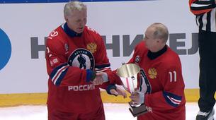 Putin, Buz Hokeyi Gece Ligi maçında 8 gol attı!
