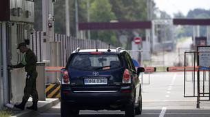 Belarus, AB plakalı otomobillerin ülkeye girişini yasakladı