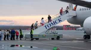 Rusya’nın Tomsk kentinden ilk uçak Antalya’ya kalktı
