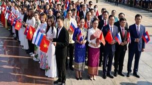 Rusya, Vietnam'a Vizeleri Kaldırdı
