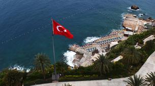 Rusya’da Türkiye'ye tatil tur fiyatları rekor zamlandı