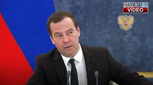 Medvedev'den hükümet toplantısına geç kalan Tarım Bakanı'na fırça