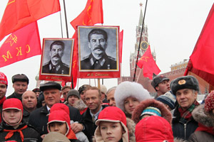 Rusya Kültür Bakanı: Cellat Stalin’in portresi ülkenin hiçbir yerine asılamaz!