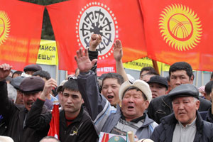 Kırgızistan İçişleri Bakanlığı Sözcüsü: Bakan'ın  öldüğü iddiaları doğru değil