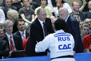 Putin judo turnuvasına katıldı