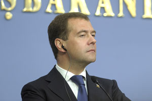 İsrail'den Medvedev'e cevap