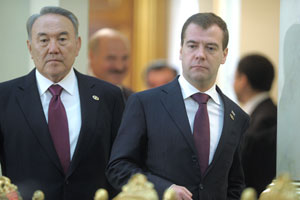 Medvedev Kazakistan'a gidiyor