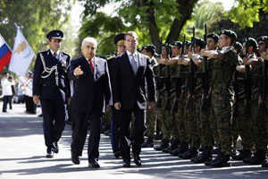 Medvedev: Kıbrıs sorununa çözüm takvimi dayatılmasına hayır